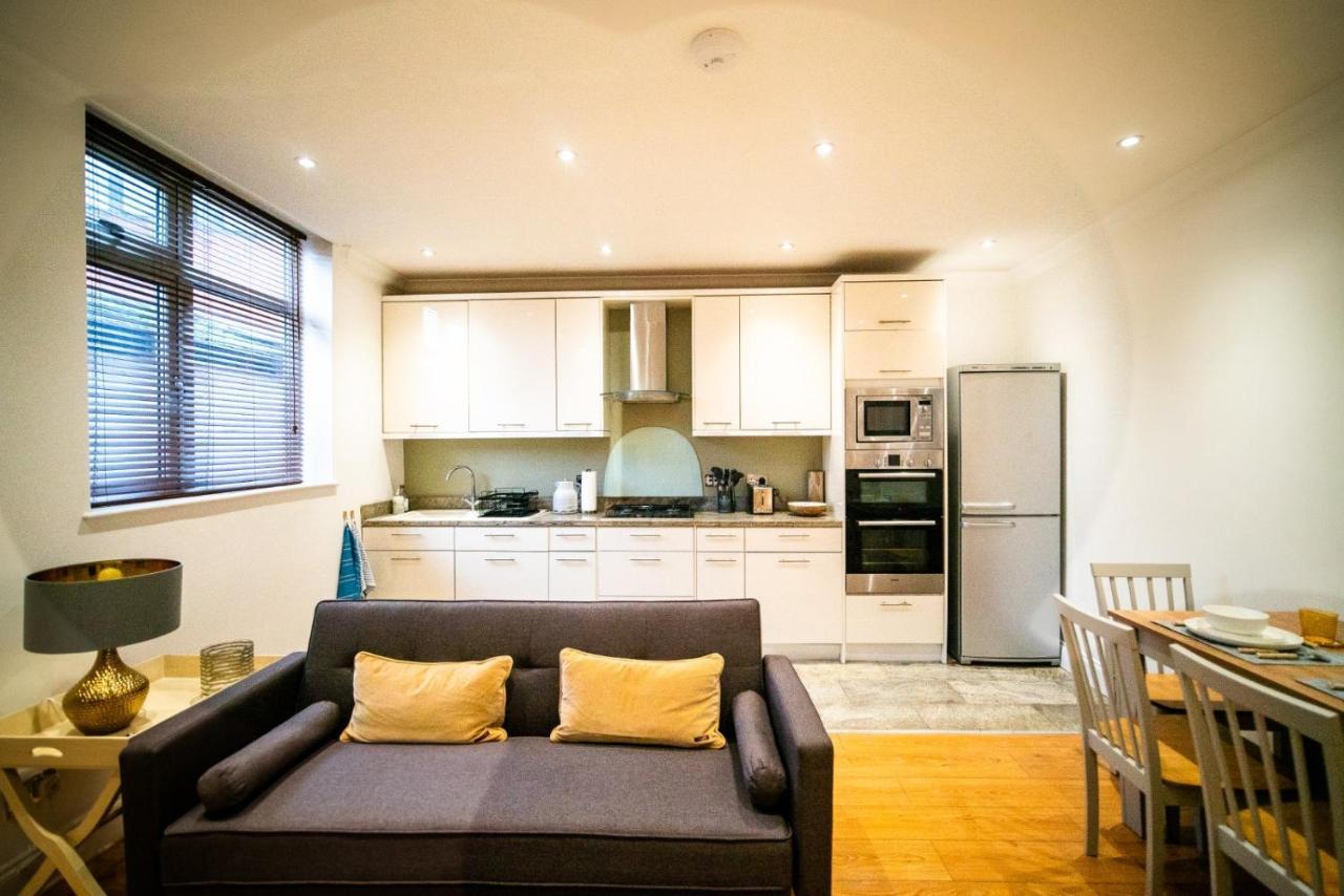 Stay With Serena Homes , One Bedroom Apartment Purley Exterior foto